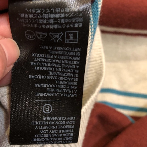 Men’s Volcom striped V-Neck sweater - Picture 7 of 7